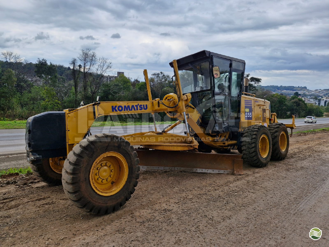 MOTONIVELADORA KOMATSU GD555-3 Patrolão Máquinas MARAVILHA SANTA CATARINA SC